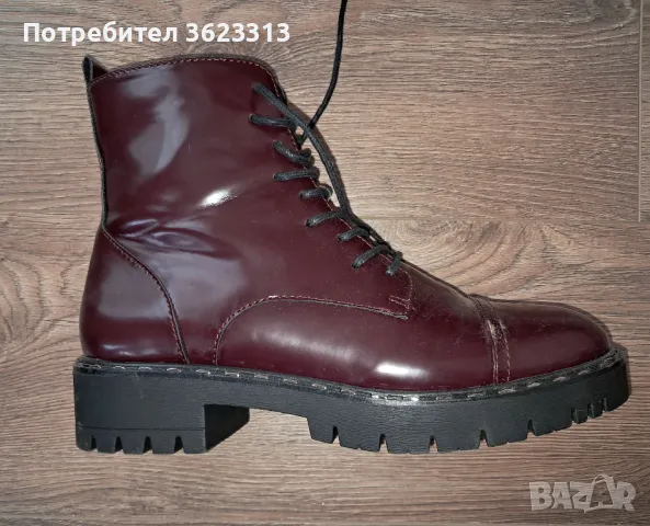Боти с връзки 42 номер, снимка 2 - Дамски боти - 49205232
