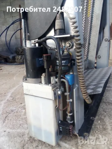 Падащ борд/Инвалидна рампа за бус 12 V, снимка 11 - Части - 47271079