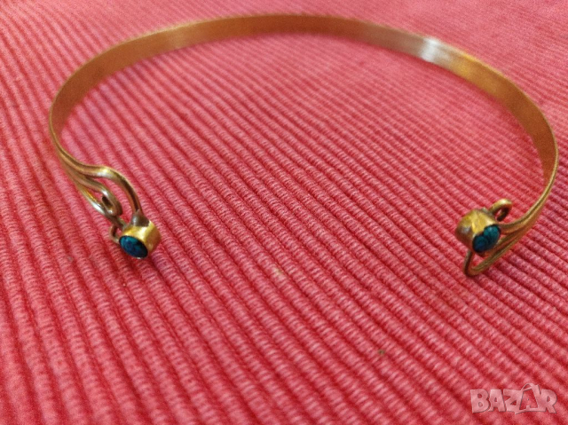 Старо, твърдо колие, тип торква, бронз. , снимка 3 - Антикварни и старинни предмети - 36409152