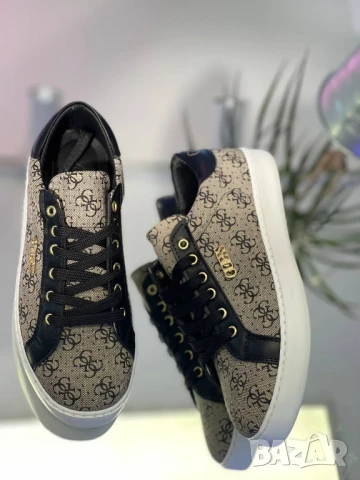 дамски маратонки guess, снимка 4 - Маратонки - 51427956