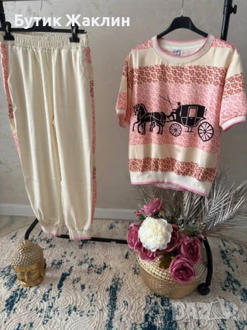 Дамски сатенен комплект от две части, снимка 1