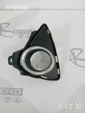 Лява решетка за халоген Toyota Auris e18  81482-02280