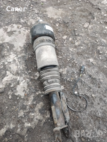 Предна възглавница(амортисъор) за Cls w219 w211, снимка 2 - Части - 52432520