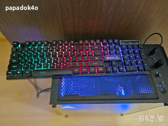 Настолен компютър , снимка 3 - За дома - 53649169