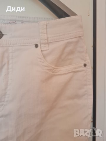 Бял дънков панталон , снимка 3 - Панталони - 41042035