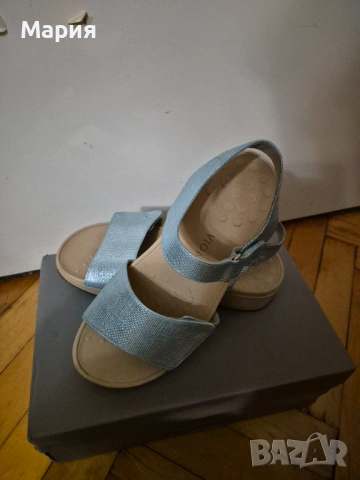 Оригинални сандали Vionic- 39 номер, снимка 3 - Сандали - 53787975