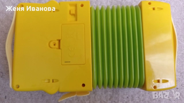 Малък детски акордеон, снимка 3 - Акордеони - 52011244