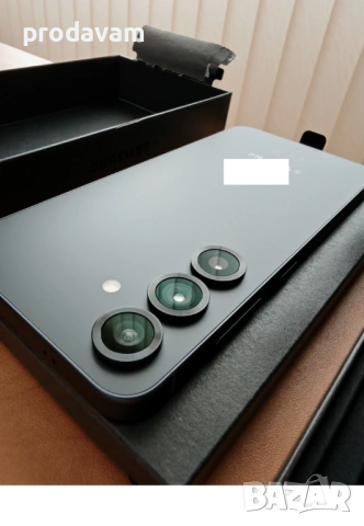 ЧИСТО НОВ - оригинален Samsung Galaxy S25 - 12GB RAM, 256GB + ПОДАРЪЦИ