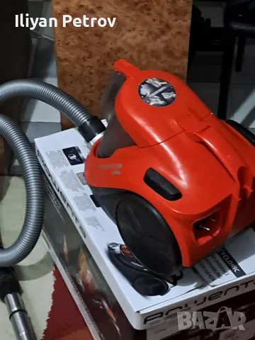 Прахосмукачка Rowenta Compact Power 