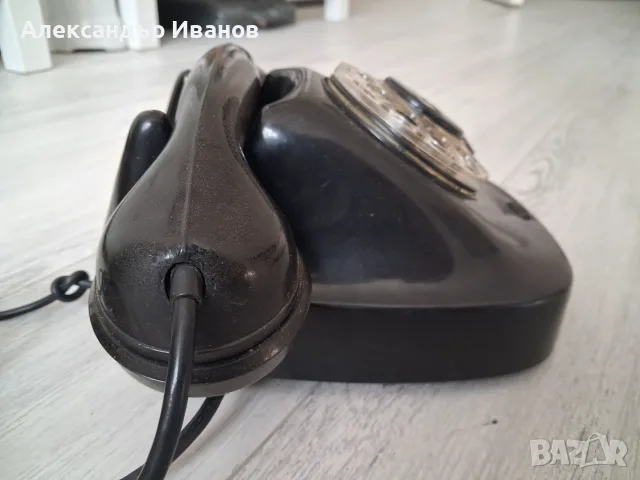 Стар бакелитов телефон 1964 г., снимка 4 - Антикварни и старинни предмети - 55851947