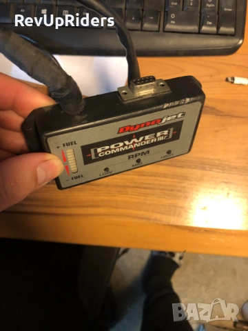 Power commander modul Suzuki k2 1000, снимка 2 - Части - 37331938