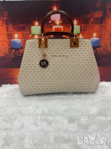 чанти michael kors , снимка 4 - Чанти - 51393791