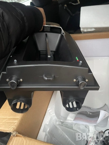 Лодка за захранка Flytec V030 GPS катамаран, снимка 5 - Екипировка - 53439557