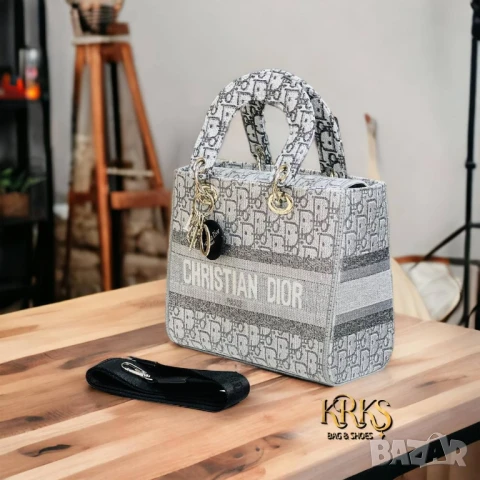 чанти 𝗖𝗛𝗥𝗜𝗦𝗧𝗜𝗔𝗡 𝗗𝗜𝗢𝗥 𝗟𝗔𝗗𝗬 𝐌𝐄𝐃𝐈𝐔𝐌 ➡️𝟮𝟯 𝗖𝗠 ⬆️𝟮𝟬 𝗖𝗠 , снимка 6 - Чанти - 51423803