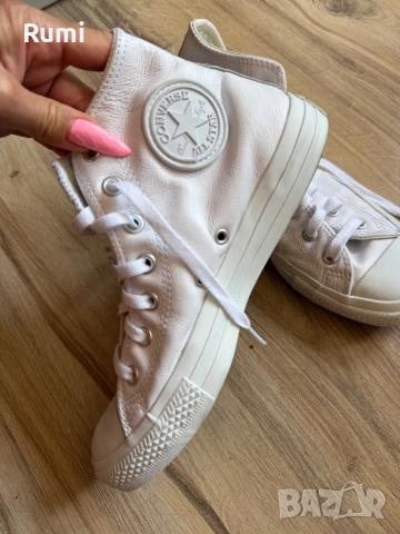 Оригинални кожени високи бели кецове Converse! 39 н