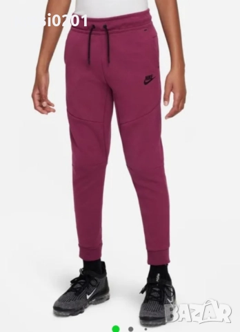 Оригинално долнище на  Nike Tech! 128-137см., снимка 2 - Детски анцузи и суичери - 48064643