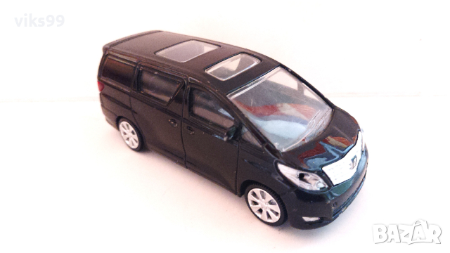 TOYOTA ALPHARD 1:43 RASTAR, снимка 5 - Колекции - 41739125