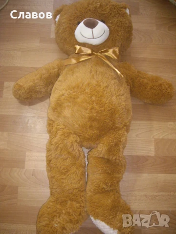 Голям почти нов плюшен мечок, снимка 2 - Плюшени играчки - 51392860