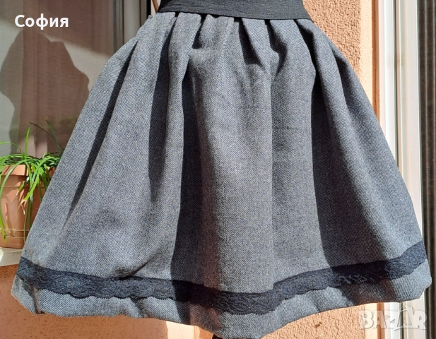 Сива,вълнена пола р-р С/М/Л, снимка 2 - Поли - 52742404