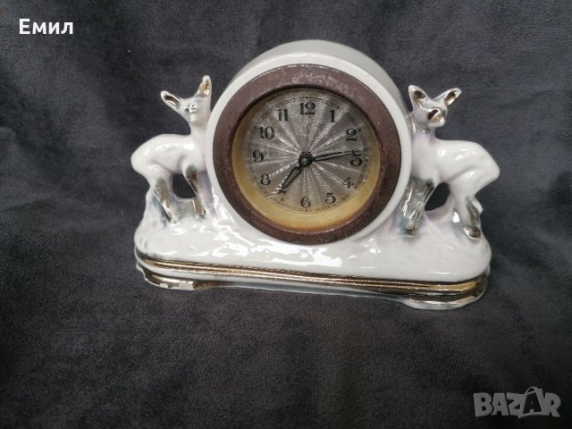 Антикварен порцеланов настолен часовник 