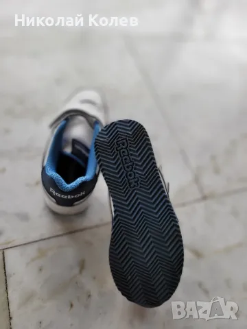 детски кожени маратонки Reebok, снимка 5 - Детски маратонки - 49903125