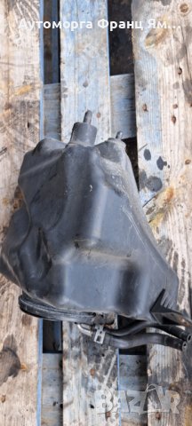 A2218600160  W221 Резервоар стъклопочистваща система, снимка 2 - Части - 42340758