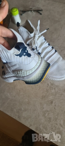 Under Armor маратонки Н/43, снимка 4 - Маратонки - 52732526