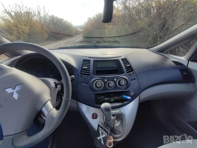 Mitsubishi Grandis 2.4 i 16V MIVEC* 5+1 * ГАЗ, снимка 9 - Автомобили и джипове - 47790621