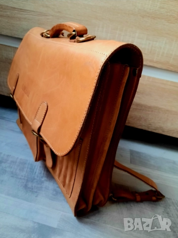 Чанта, ест. кожа, Klaus Bree, снимка 3 - Чанти - 25386099