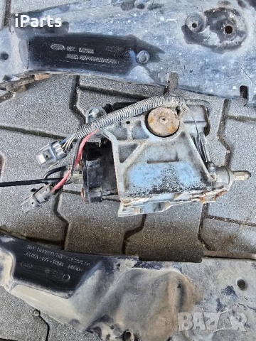 Оригинален компресор въздушно окачване-HITACHI Land Rover Range Rover, снимка 5 - Части - 52410550