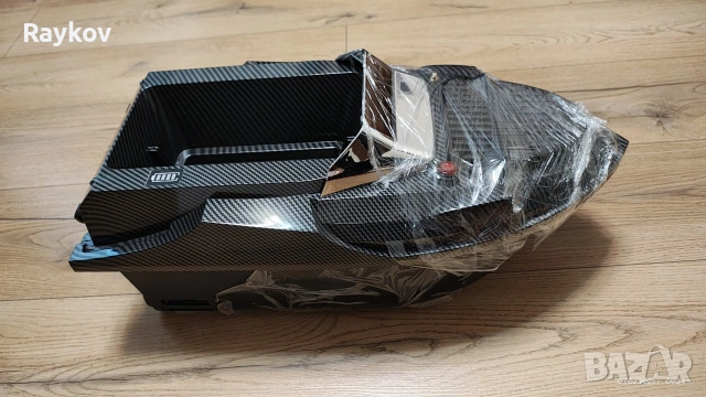 Лодка за захранка, снимка 2 - Екипировка - 53398349