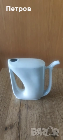 Стара порцеланова каничка , снимка 2 - Антикварни и старинни предмети - 53756461