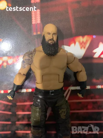 Екшън фигура WWE Braun Strowman Брон Строуман Elite Mattel играчка figure bald, снимка 5 - Колекции - 48386480