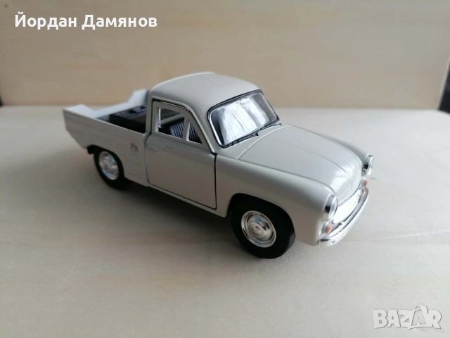 ФСО Сирена Р20 в мащаб 1:34 , снимка 3 - Колекции - 53281101