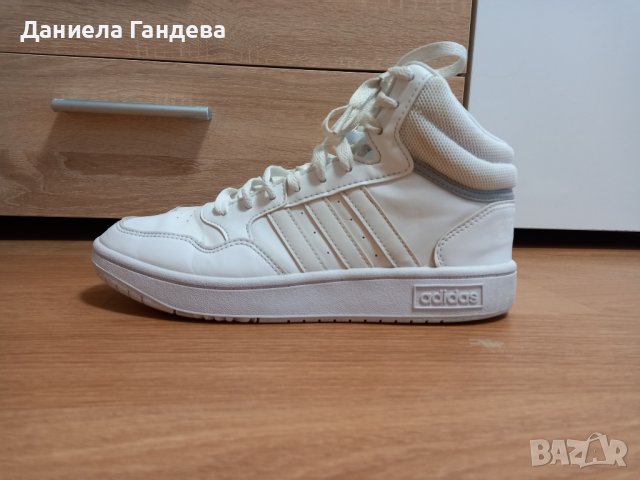 Кецове Adidas, снимка 3 - Детски маратонки - 42218679