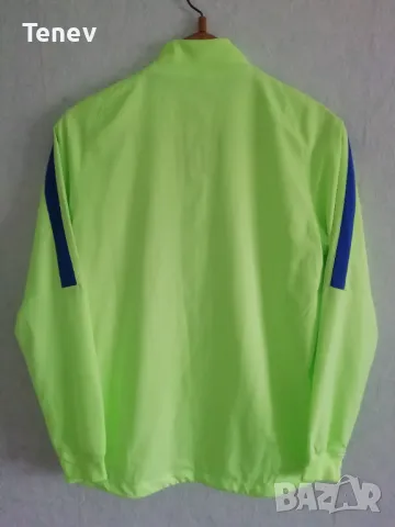 Barcelona Nike ново оригинално горнище Барселона размер М , снимка 2 - Спортни дрехи, екипи - 48535535