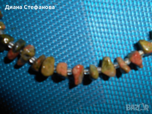 Гривни и колиета естествени камъни - малахит, яспис, розов кварц и др., снимка 5 - Гривни - 53498725