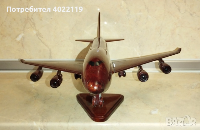 Boeing 747 - Ръчно изработен макет от махагон, снимка 3 - Други ценни предмети - 52429851