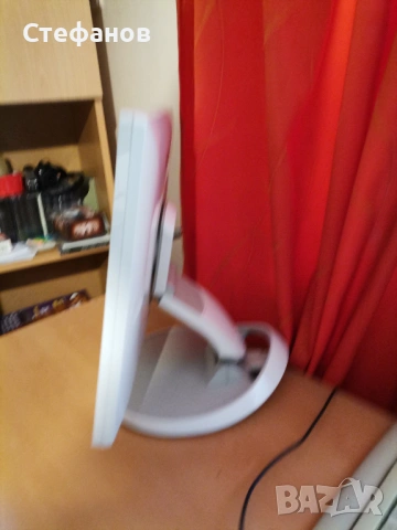 Компютър с монитор , снимка 4 - Работни компютри - 53380726