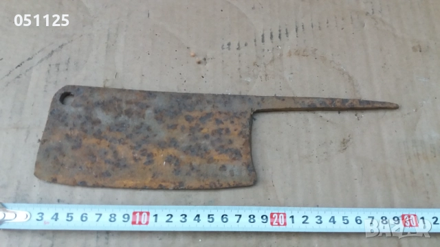 кован възрожденски сатър 