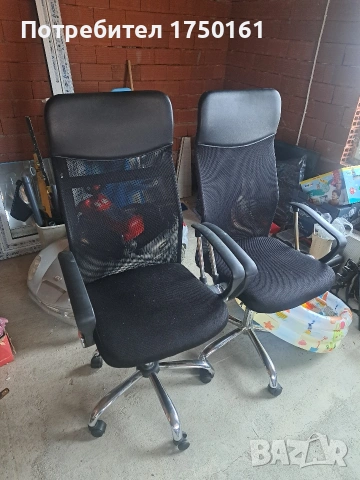 Офис стол- 2 бр.