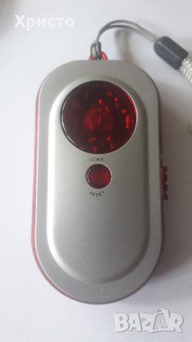 малко радио със слушалки и връзка за носене на врат внос от Дания, снимка 2 - Радиокасетофони, транзистори - 35666342