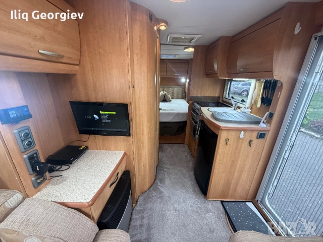 Кaравана АCE AWARD-Кралска Спалня/МOVER/СОЛАР/ФОРСЕЛТ/TV/DVD/Инвертор 220v/FULL MAX/КАТО НОВА, снимка 6 - Каравани и кемпери - 52718350