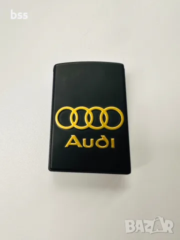 Запалка Audi – черна със златисто лого