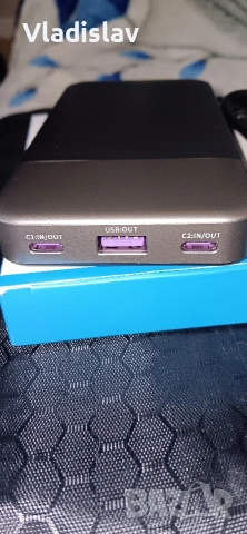 Преносима батерия 10 000mAh 25W, снимка 3 - Външни батерии - 53763009