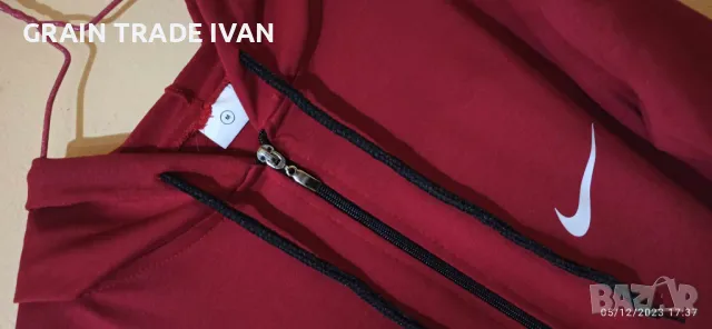 Комплект NIKE, снимка 4 - Спортни дрехи, екипи - 48539679