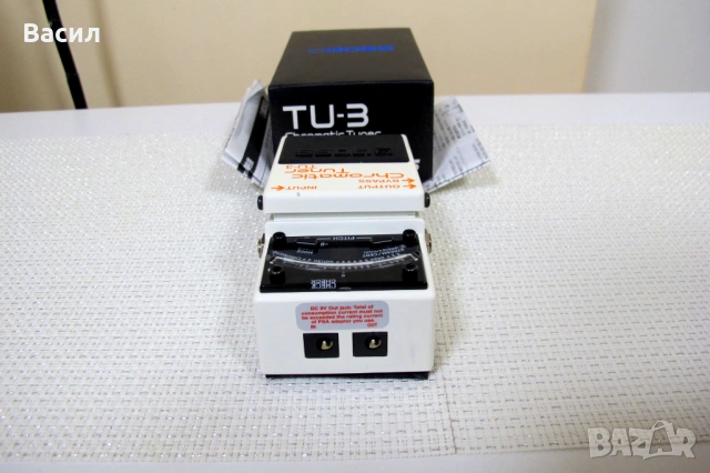 Boss TU-3 – Тунер за китара и бас, снимка 5 - Китари - 53065652