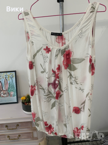 Дамски топ в размер S, снимка 10 - Потници - 44829816