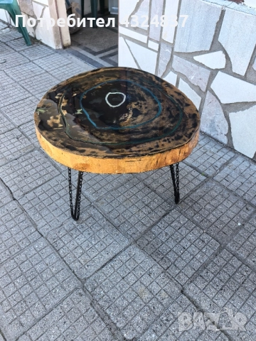 Ръчна изработка на холна маса от бук с мраморен ефект и епоксидна смола 