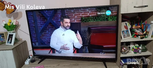 Смарт телевизор JVC 50" , снимка 1